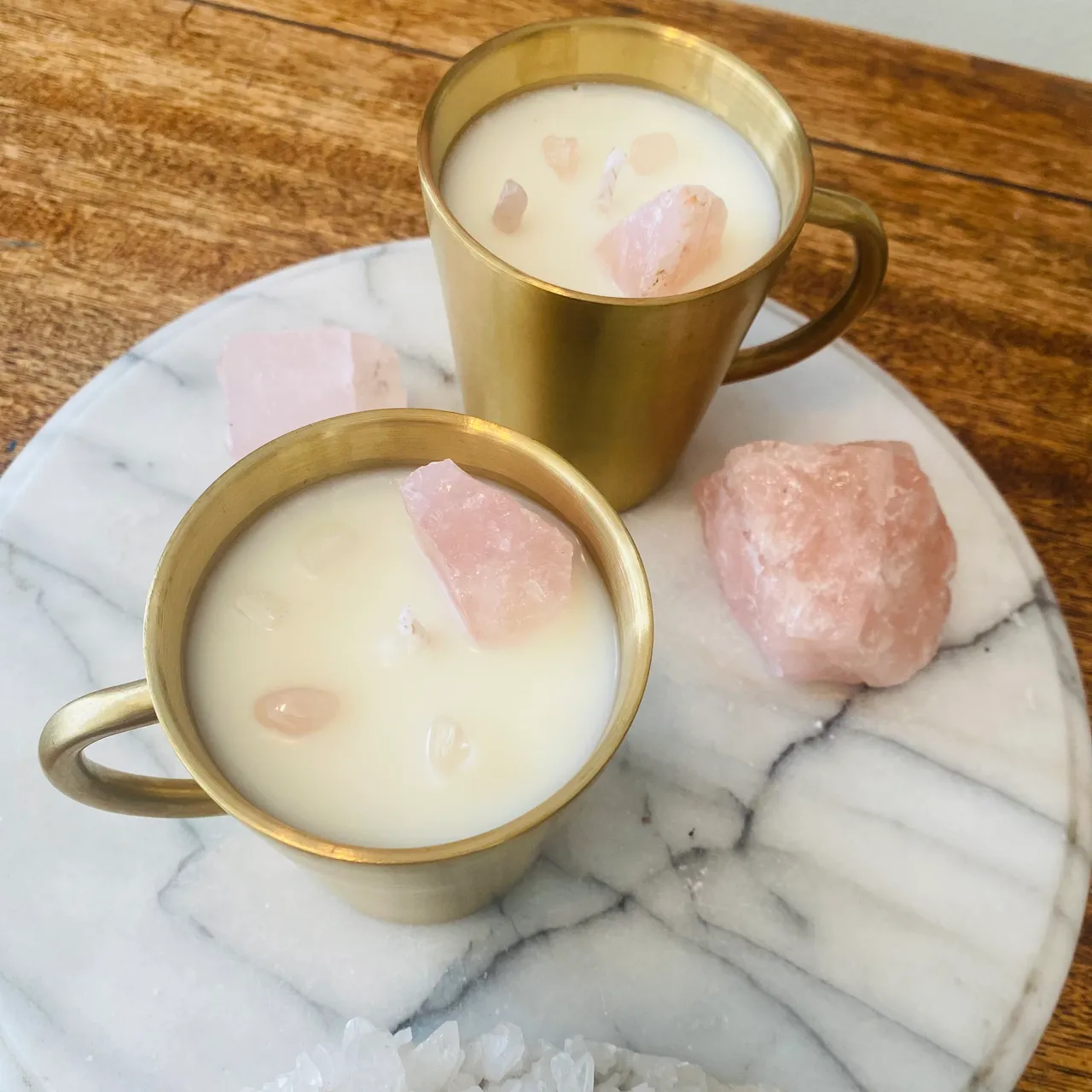 Rose Quartz Vanilla Candle - view 2